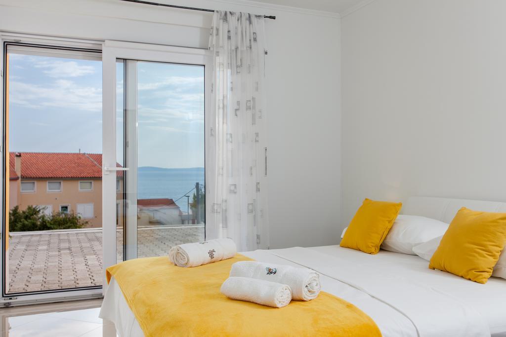 Knezovic Apartments Podstrana Extérieur photo